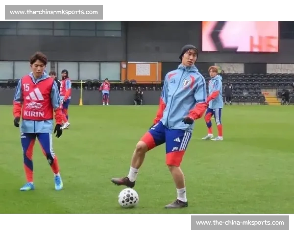 阿昌庞：观察队友助成长 欧协联夺冠成生涯高光